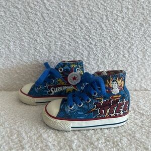 Converse Infant Chuck Taylor All Star Classic High Top‎ Superman Sneakers Size 4